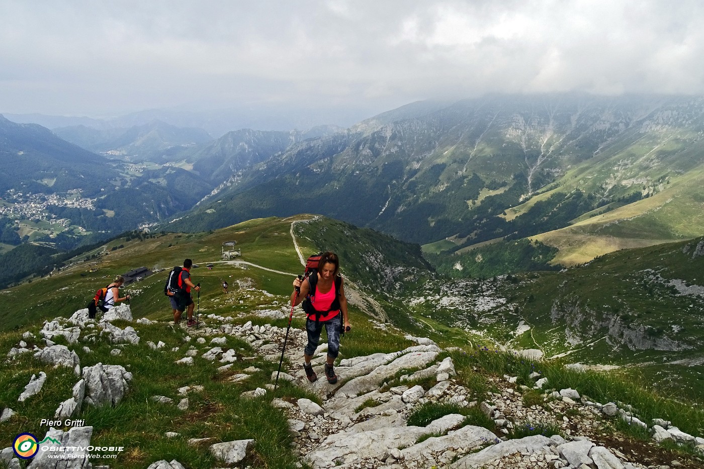 17 Salendo in Arera.JPG -                                